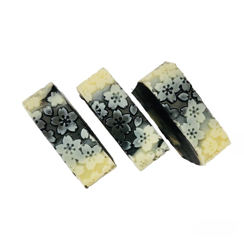 Hinoki & Bamboo Charcoal Soap - Image 2